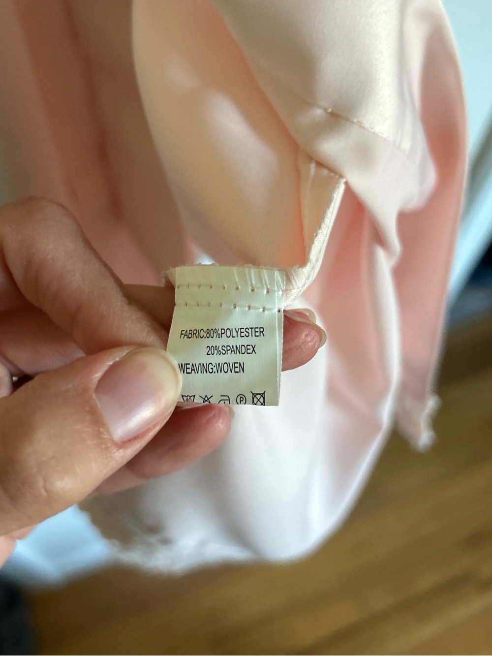 Women’s Pink Satin Robe - Picture 4 of 6